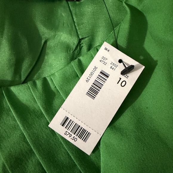 The Limited Vibrant Green Sleeveless Midi Dress - Picture 9 of 12